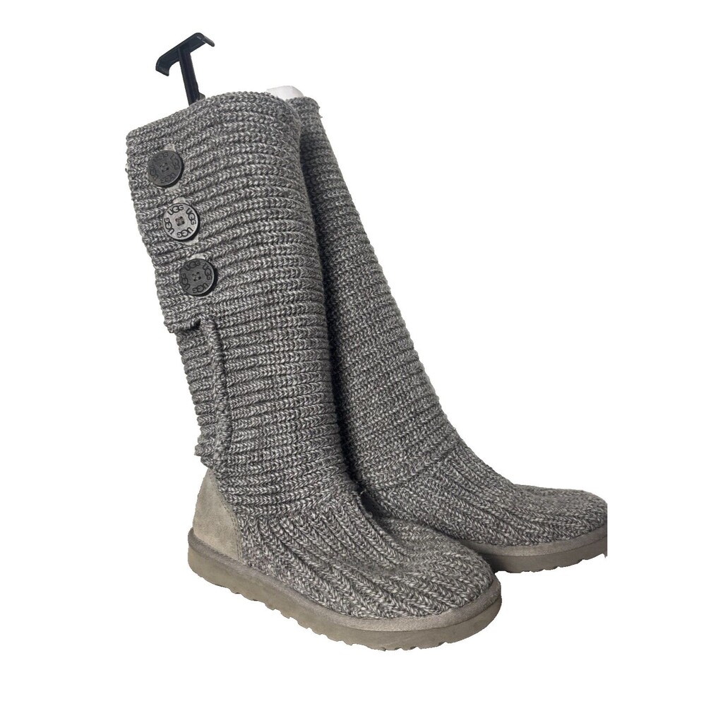 UGG Classic Cardy Tall Knit Sweater Boots Gray Women's Size 7 Triple Button